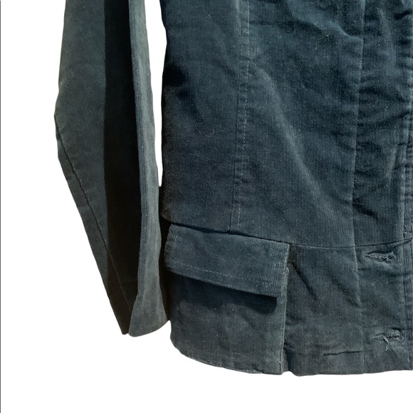 ISSEY Jacket - Picture 7 of 8